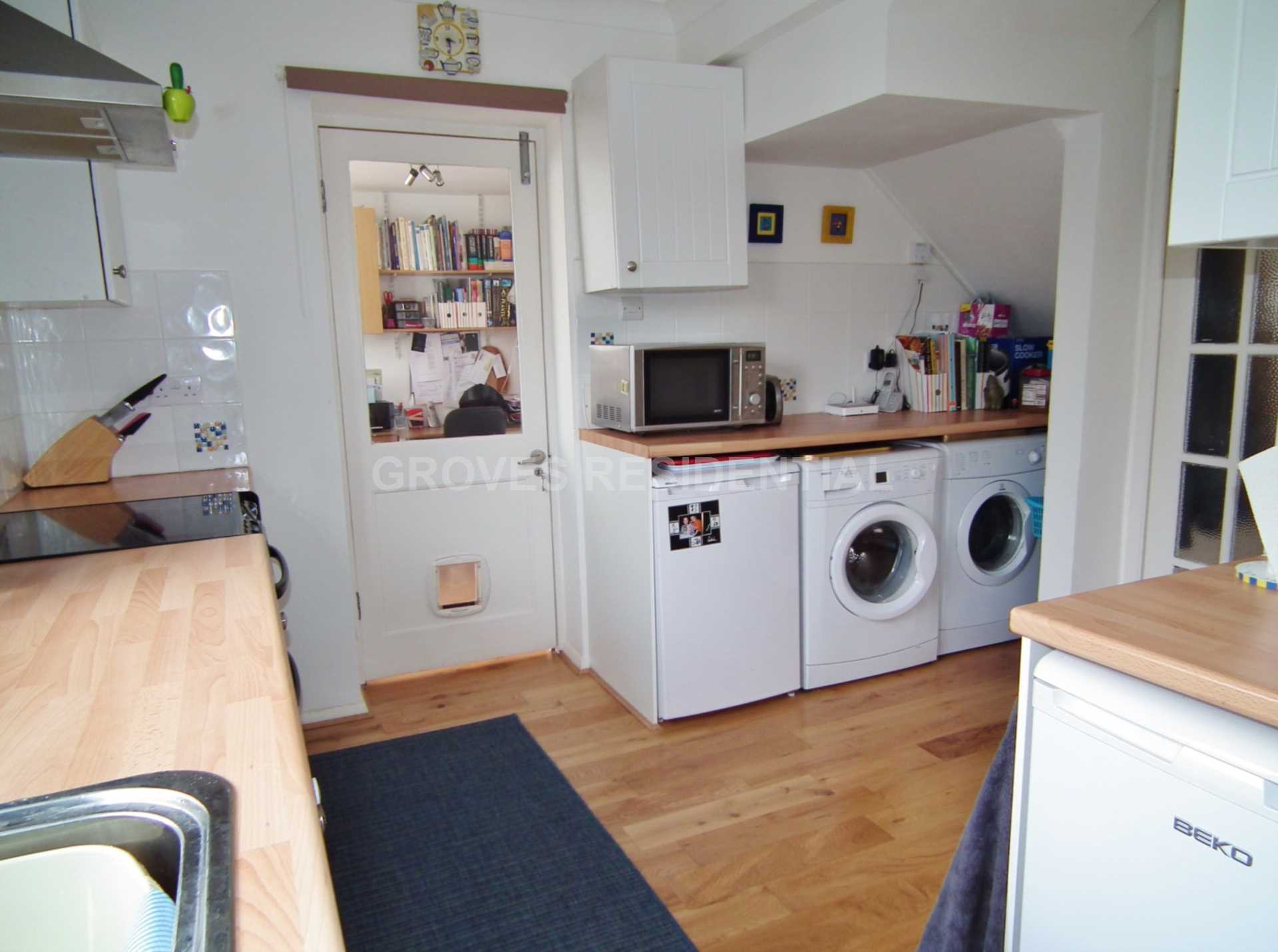 Barton Green, New Malden, Image 10