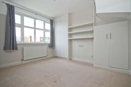 Egerton Road, New Malden, Image 9