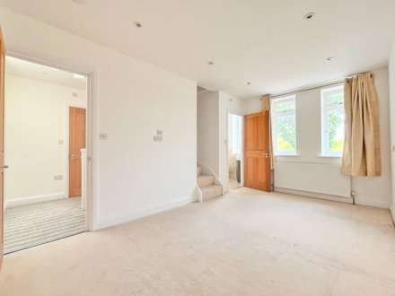 Lime Grove, New Malden, Image 5