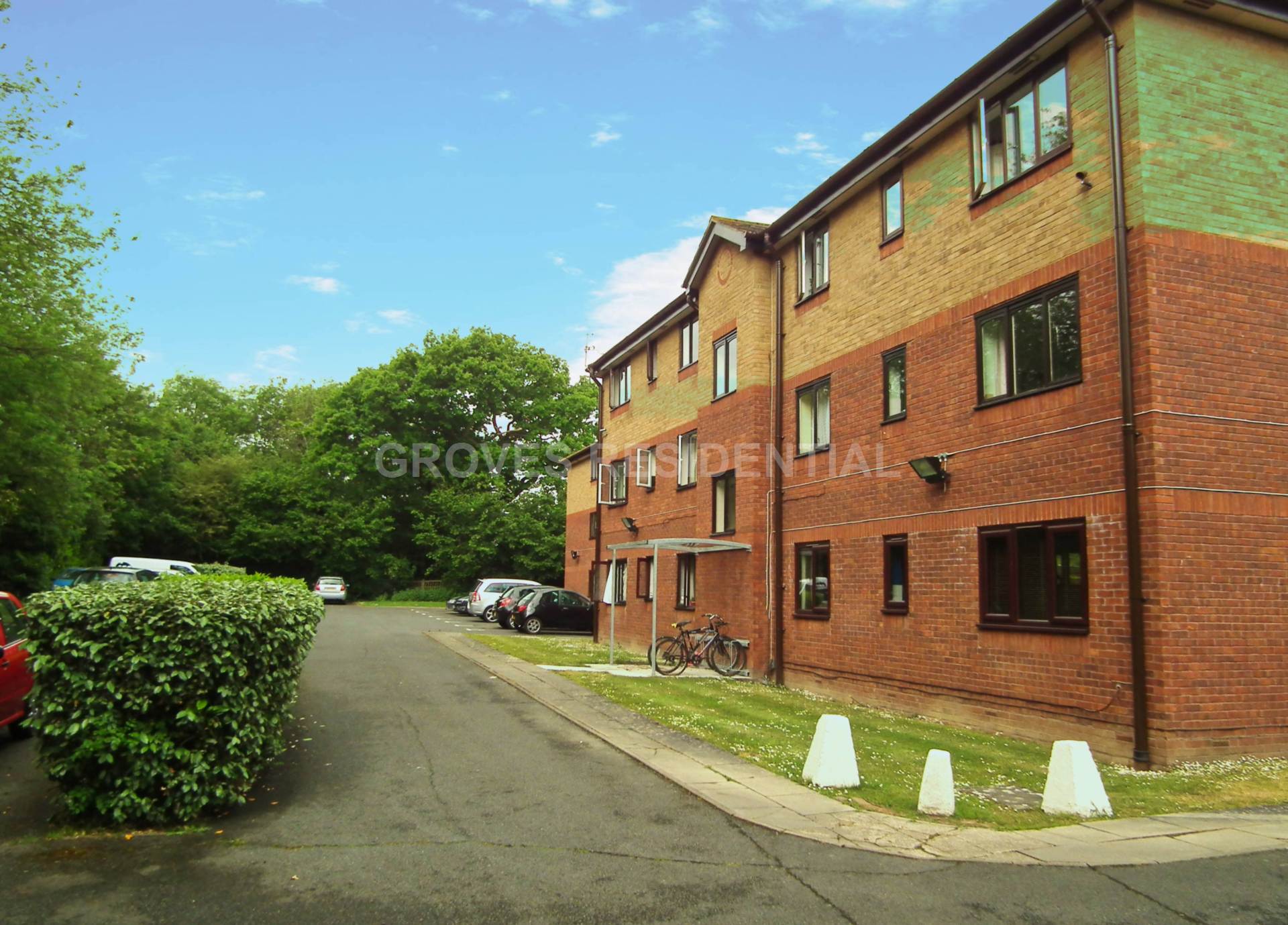 St Georges Court, Crawley RH10, Image 8