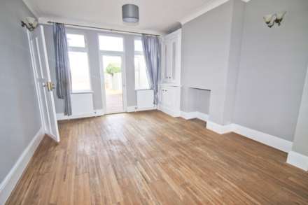 Lime Grove, New Malden, Image 3