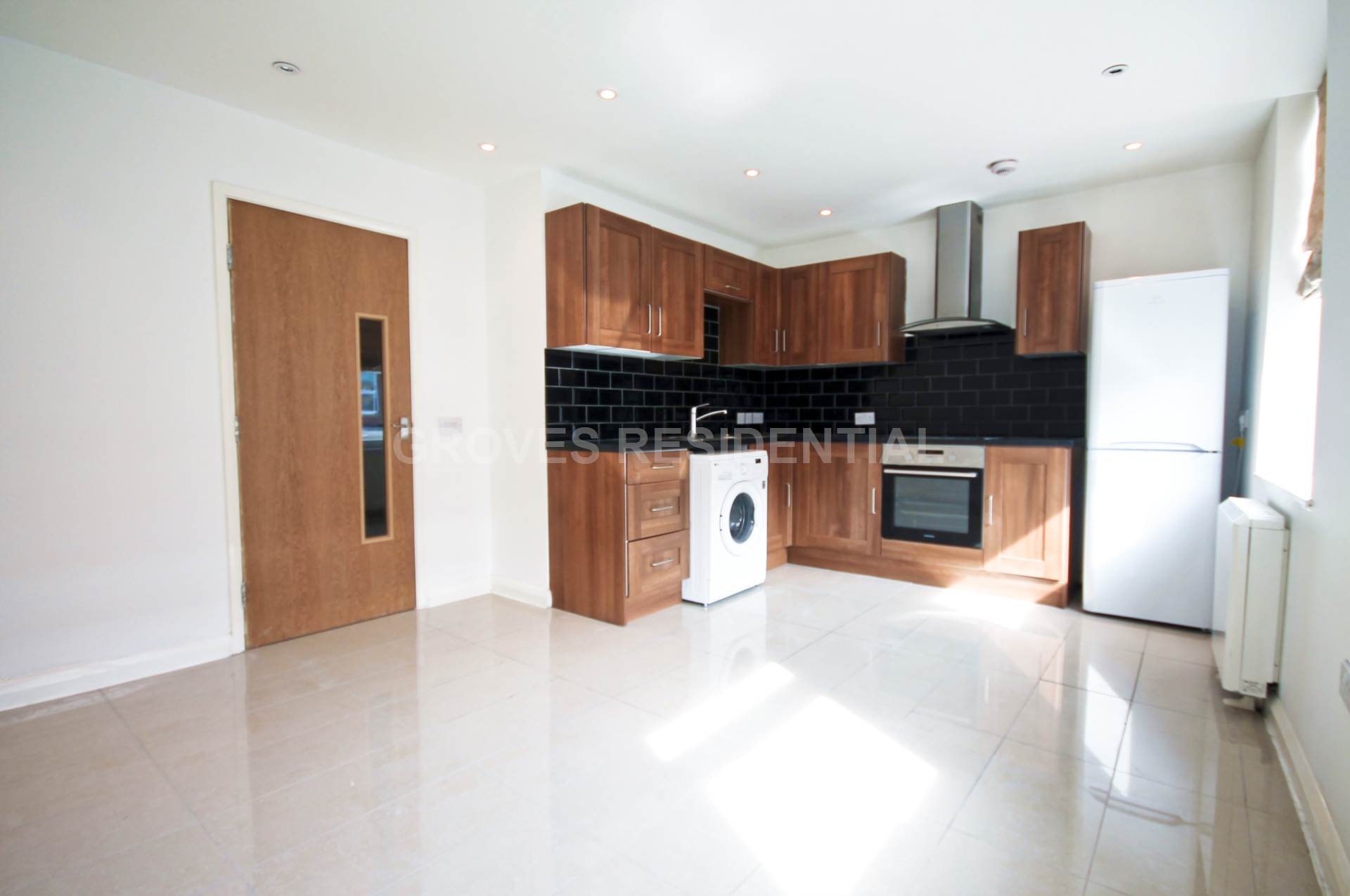 Coombe Road, New Malden, Image 2