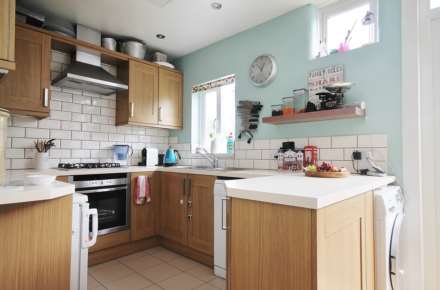 Melrose Gardens KT3, Image 4