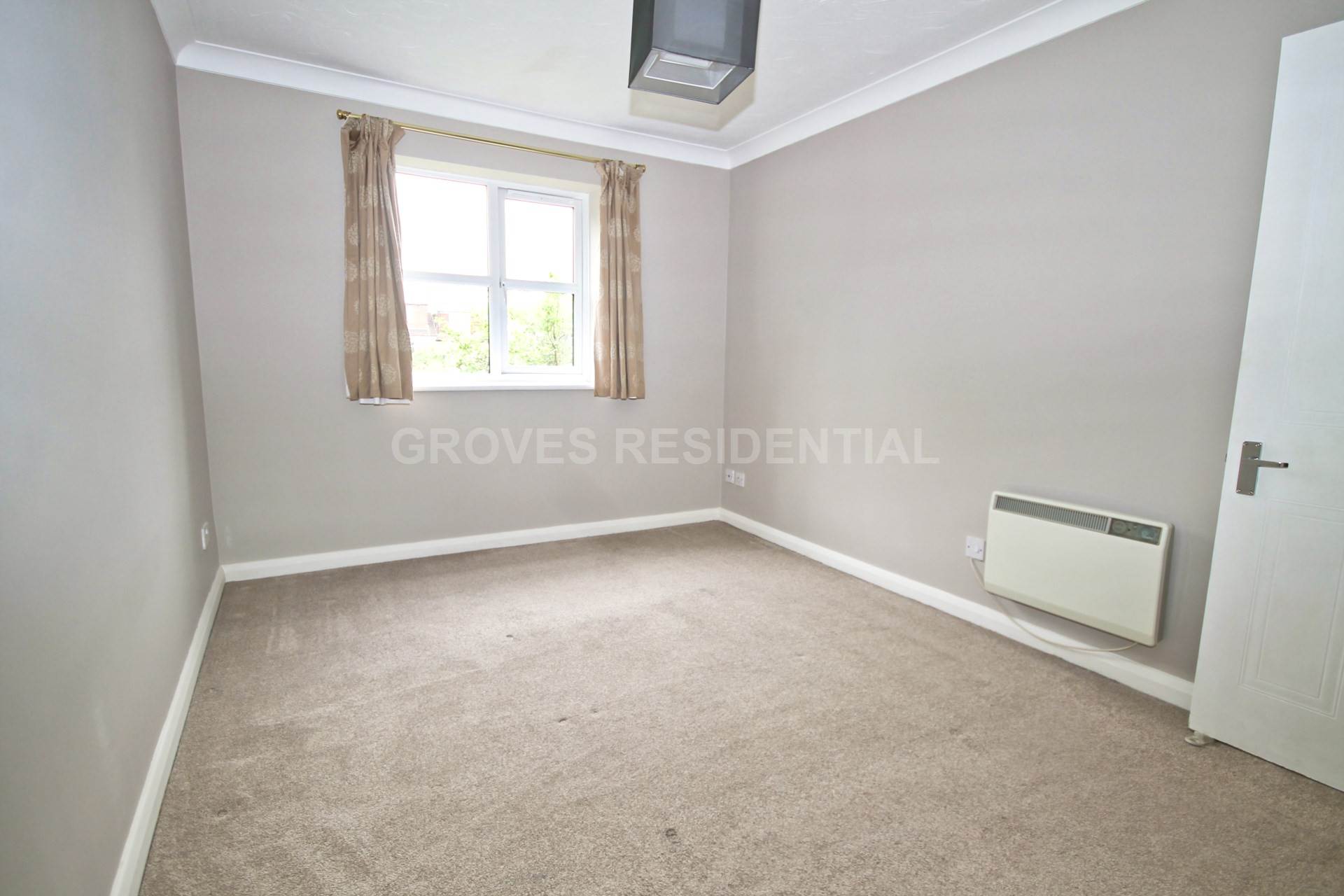 Dukes Avenue, New Malden, Image 5