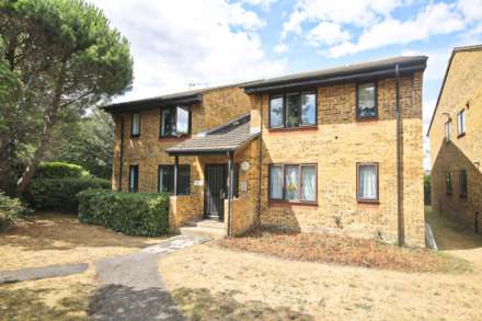Property For Rent Cheltenham Close, New Malden
