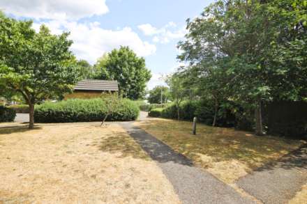 Cheltenham Close, New Malden, Image 7