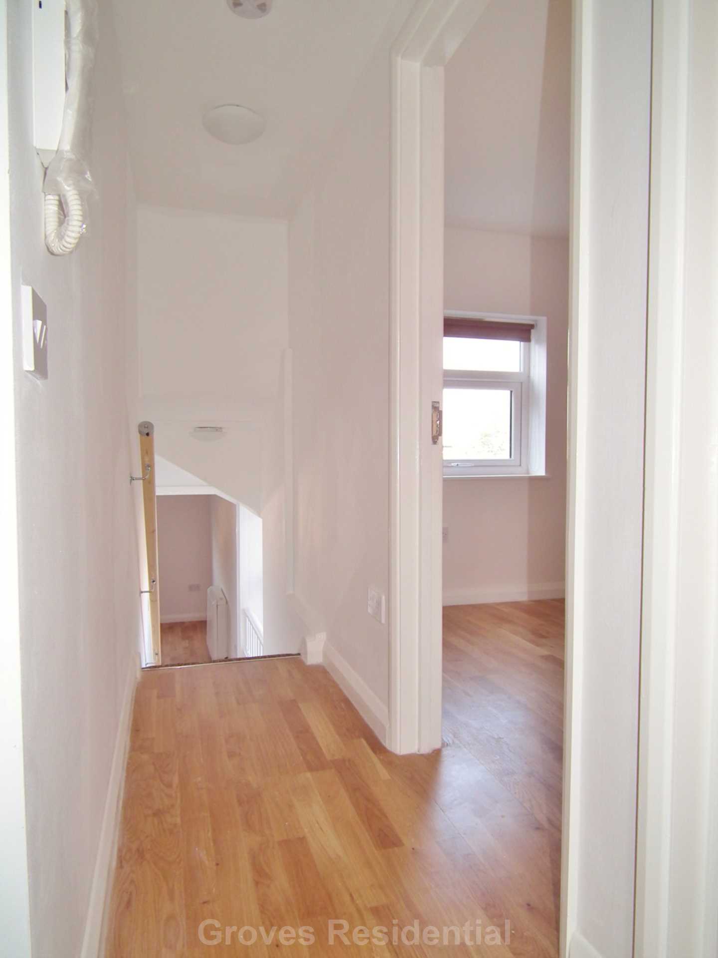Coombe Road, New Malden, Image 4