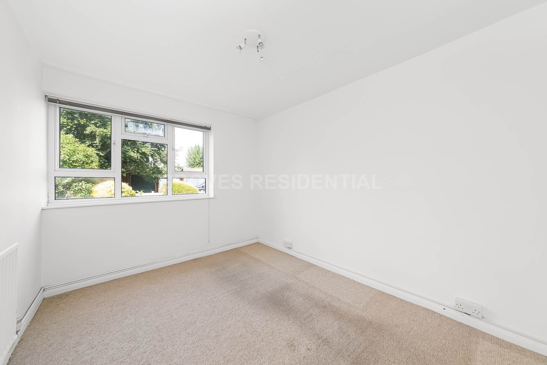 Poplar Grove, New Malden, Image 9