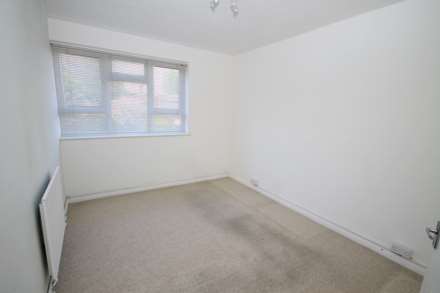 Poplar Grove, New Malden, Image 6