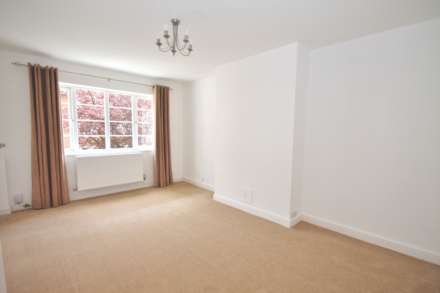 Richmond Road, London, Image 2