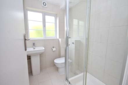 Richmond Road, London, Image 6