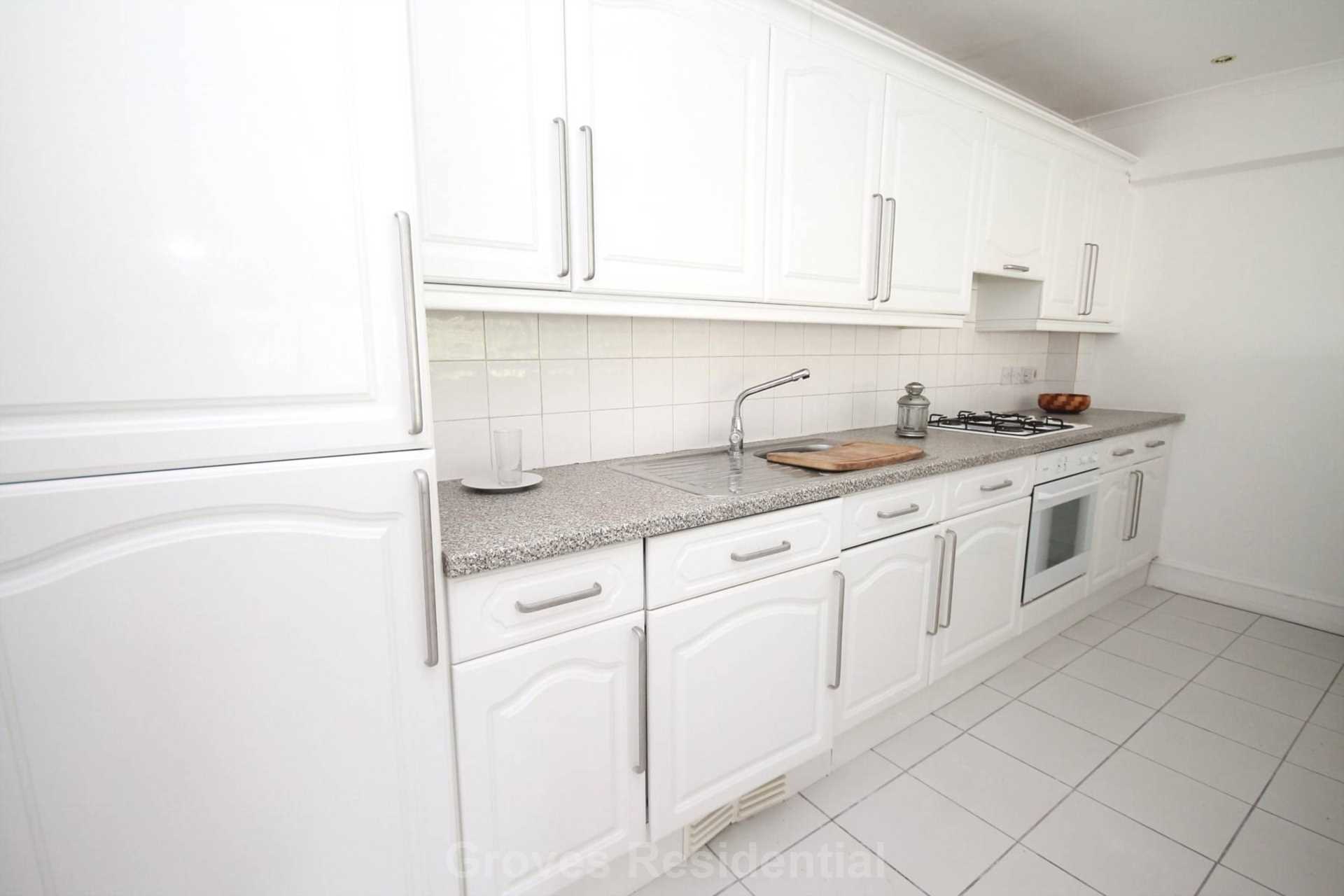 Coombe Road, New Malden, Image 3