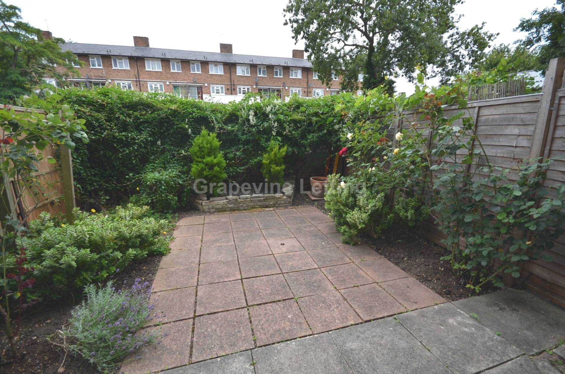 Three double bed with garden in Clapham North!, Image 3