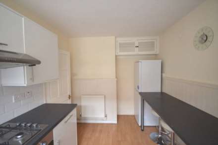 Three double bed with garden in Clapham North!, Image 5