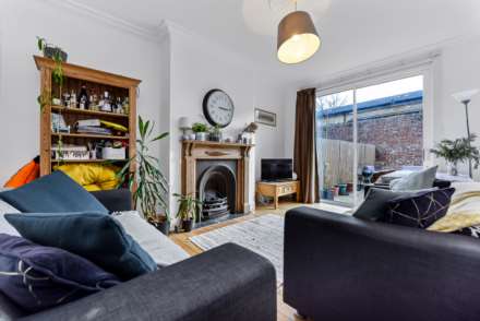 Property For Rent West Road, Clapham, London