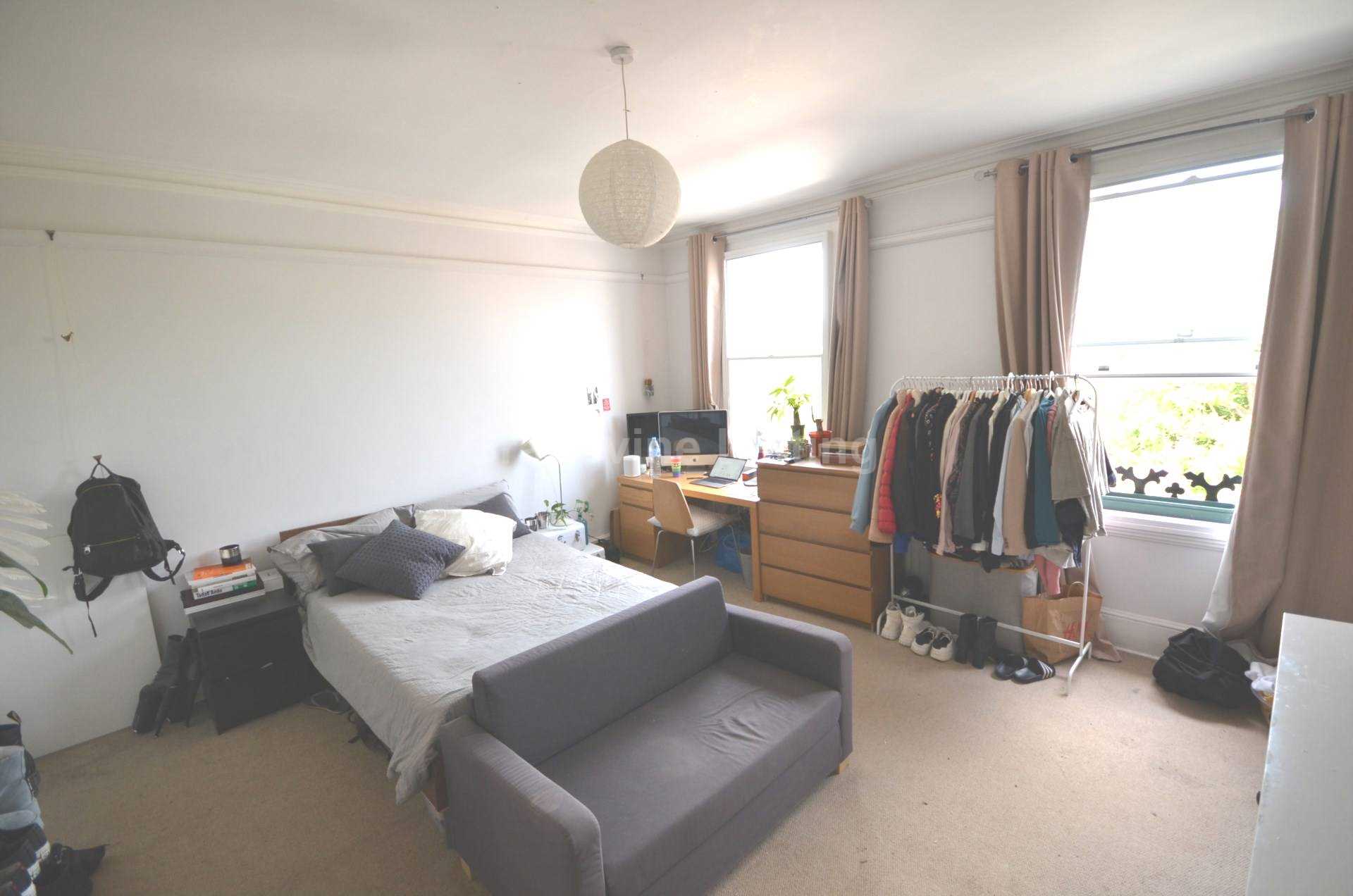 Clapham Common Southside, Clapham SW4, Image 5