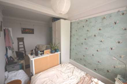 Clapham Common Southside, Clapham SW4, Image 10