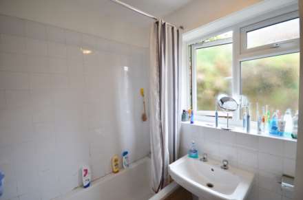 Effra Road, Brixton SW2  UNFURNISHED, Image 3