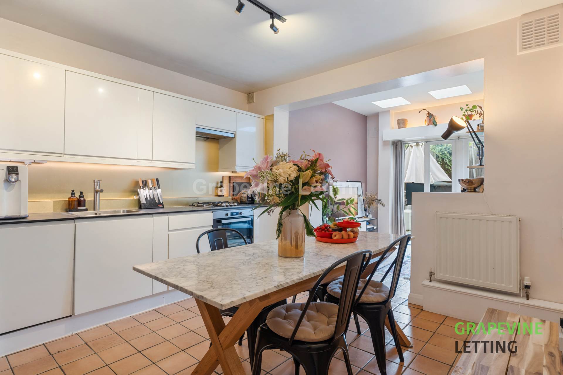 Fairmount Road, Brixton  SW2., Image 3