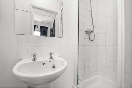 Ferndale Road, London, Image 12