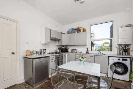 Ferndale Road, London, Image 3