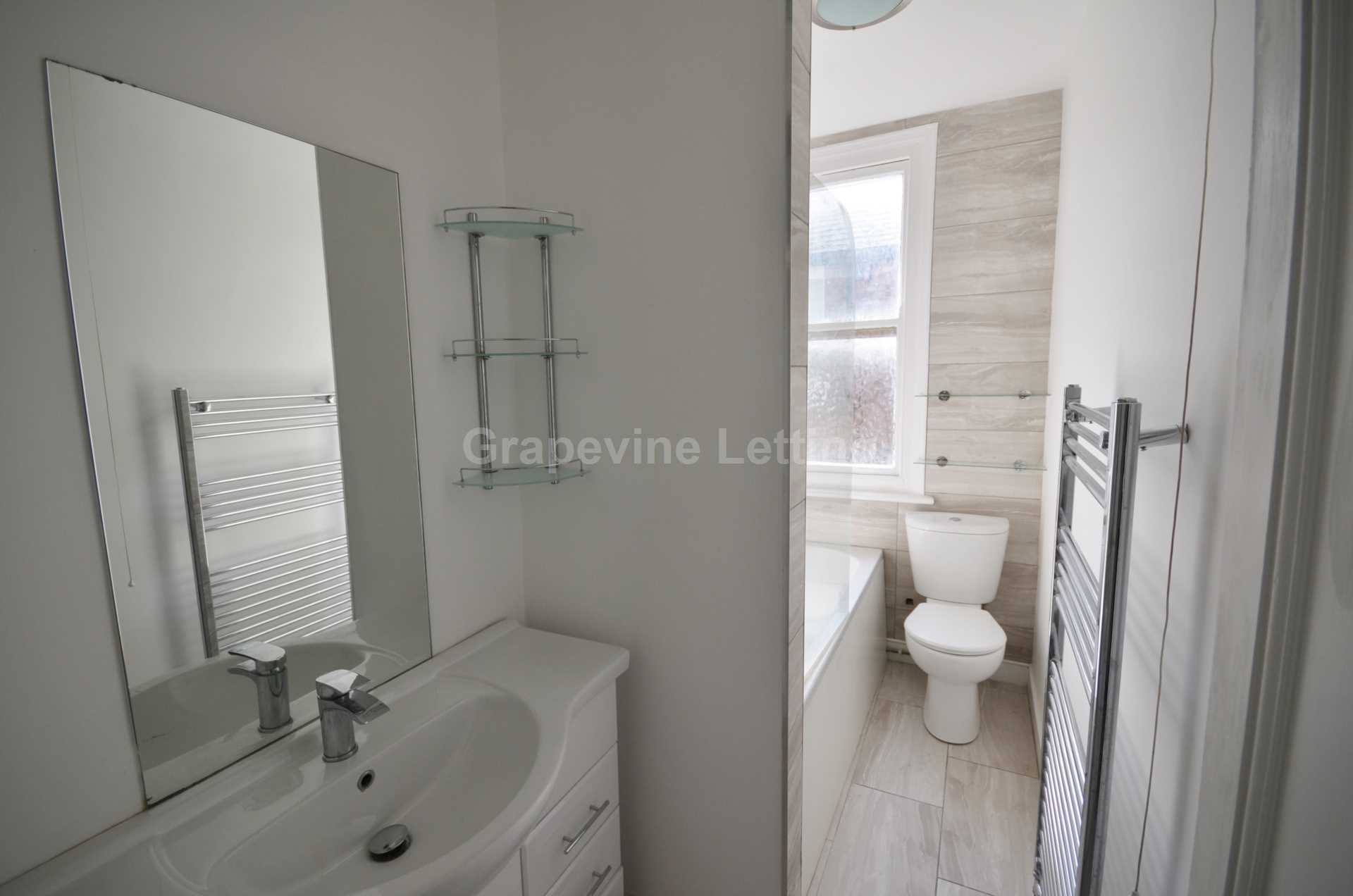 Dumbarton Road, Brixton  SW2, Image 5