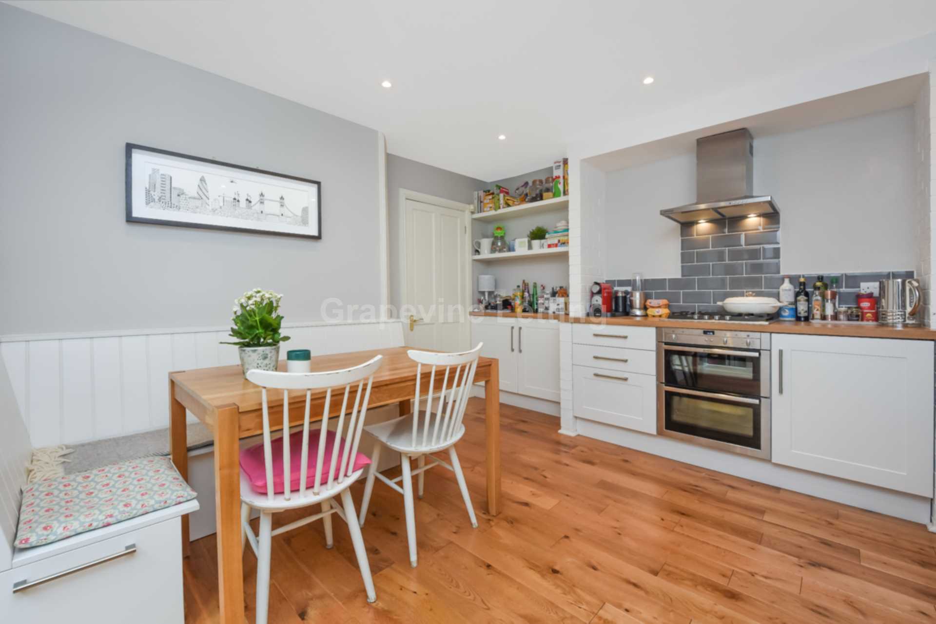 Weir Road, Balham SW12, Image 1