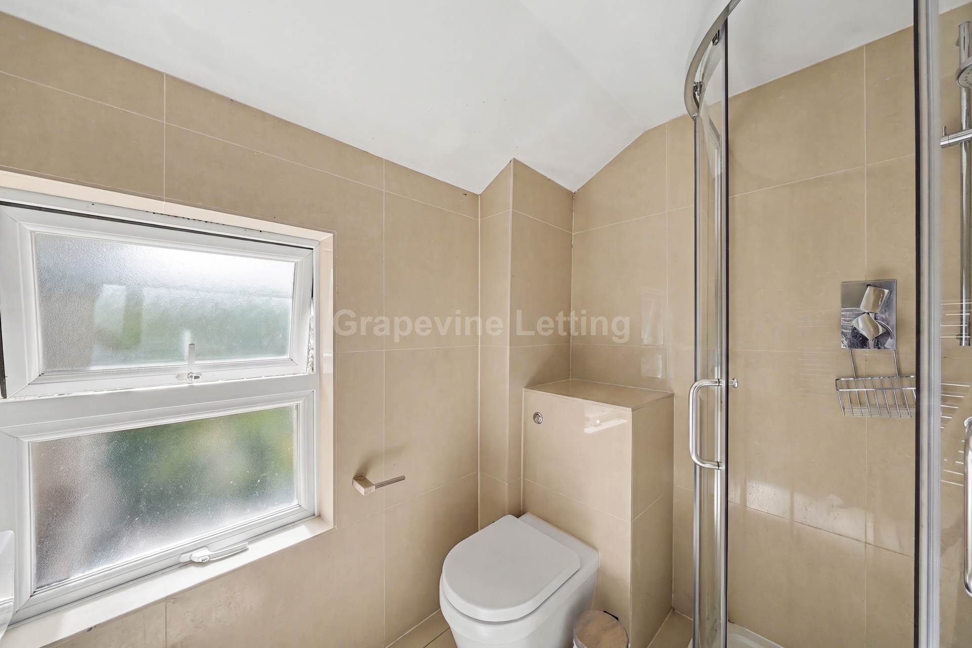 Amott Road, London,, Image 6