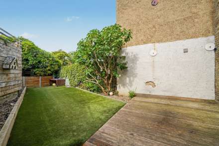 Amott Road, London,, Image 3