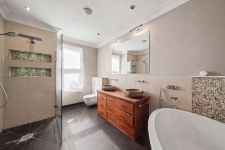 Amott Road, London,, Image 9