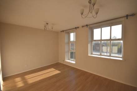 Property For Rent Clapham Park Road, London