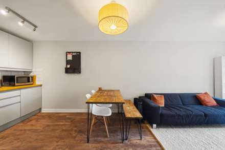 Effra Parade, London, SW2., Image 2