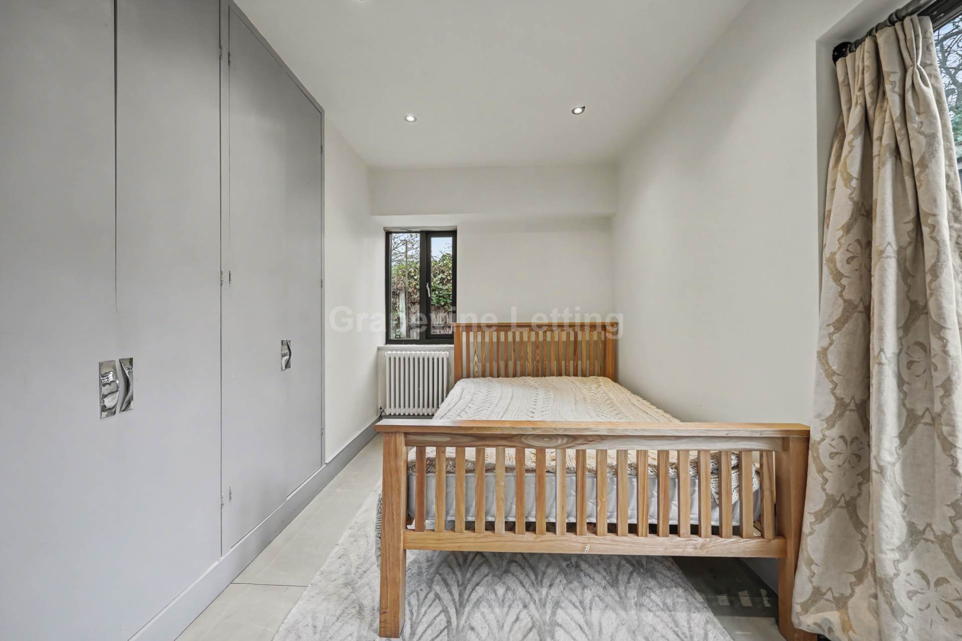 Park Lodge, Water Lane, Brixton SW2., Image 8