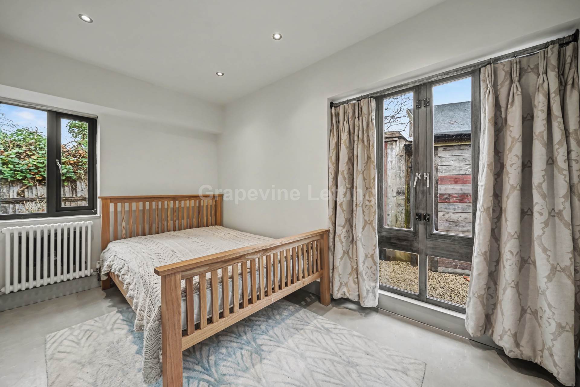 Park Lodge, Water Lane, Brixton SW2., Image 9