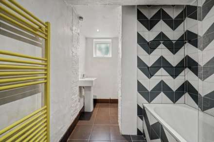 Park Lodge, Water Lane, Brixton SW2., Image 10