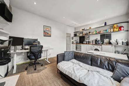 Dalberg Road, Brixton, SW2., Image 1