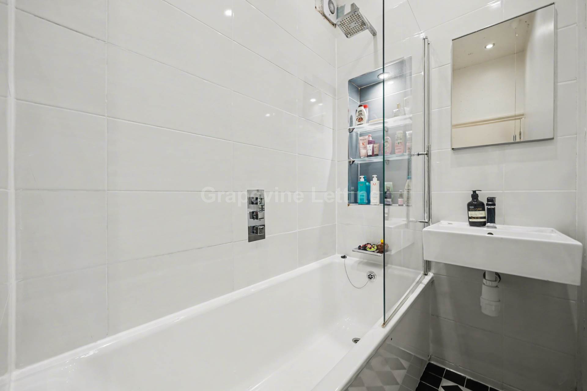 Killieser Avenue,  Streatham SW2., Image 10