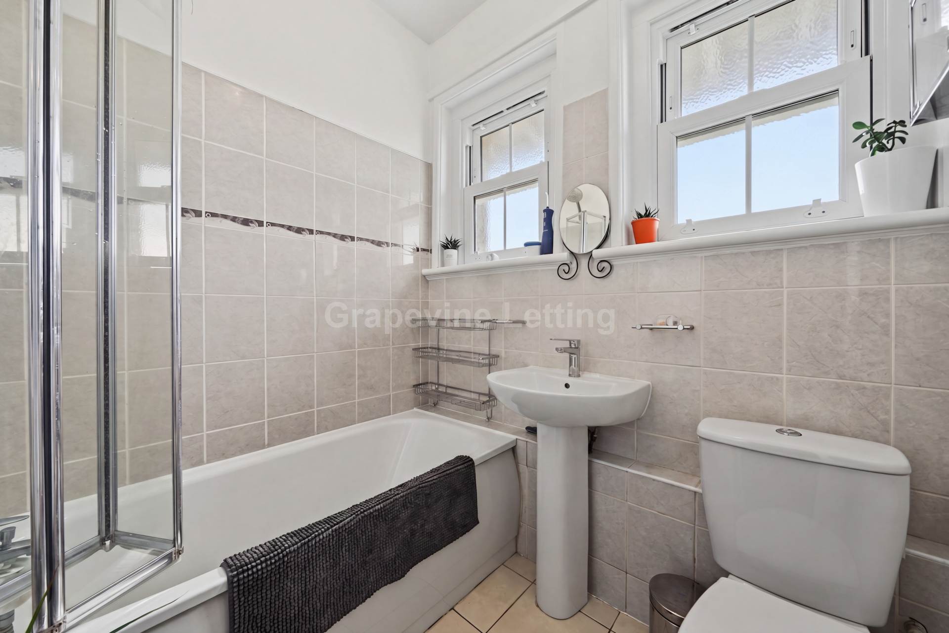 Jebb Avenue, London, SW2, Image 11