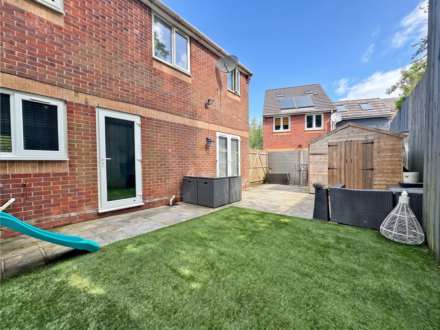 Stoneclough Mews, Oldham, Image 18