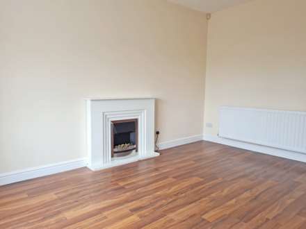 Blackshaw Lane, Oldham, Image 3