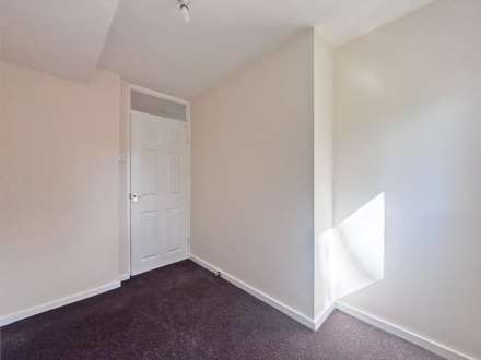 Burnsall Grove, Oldham, Image 10