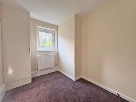 Burnsall Grove, Oldham, Image 11