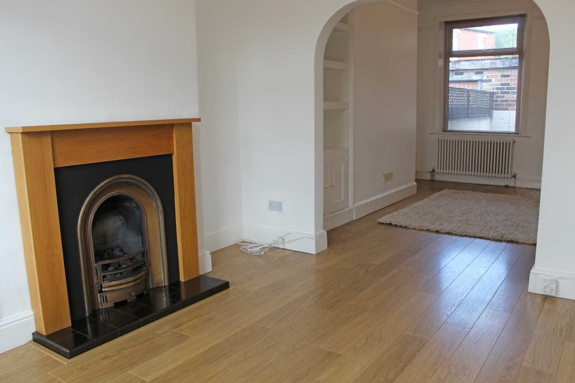 George Street, Shaw, Image 2
