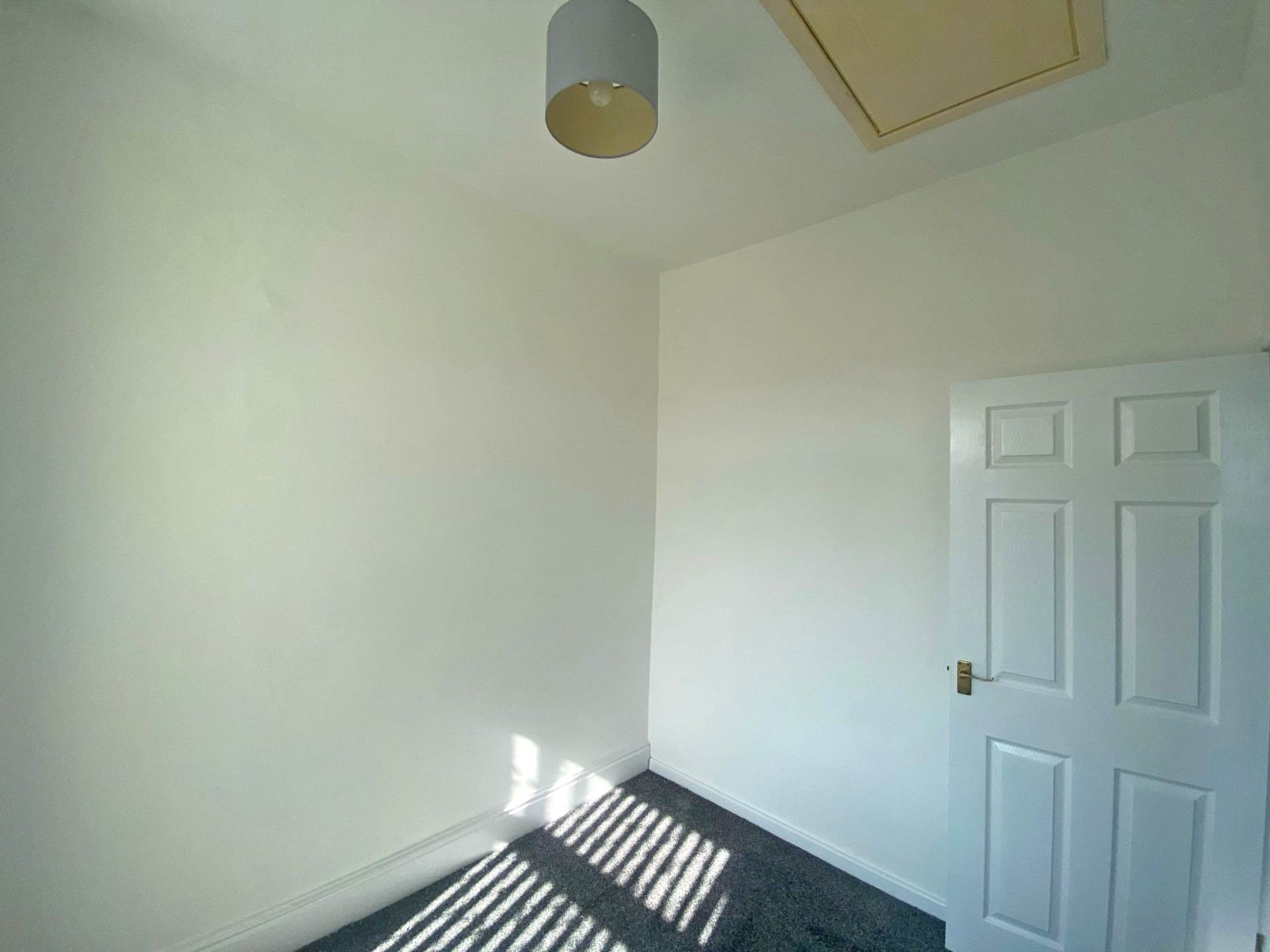 Stamford Road, Lees, Image 6
