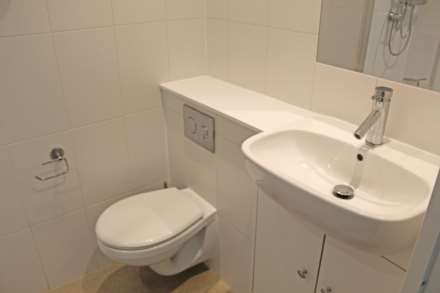 Cardinal Court, Oldham, Image 8