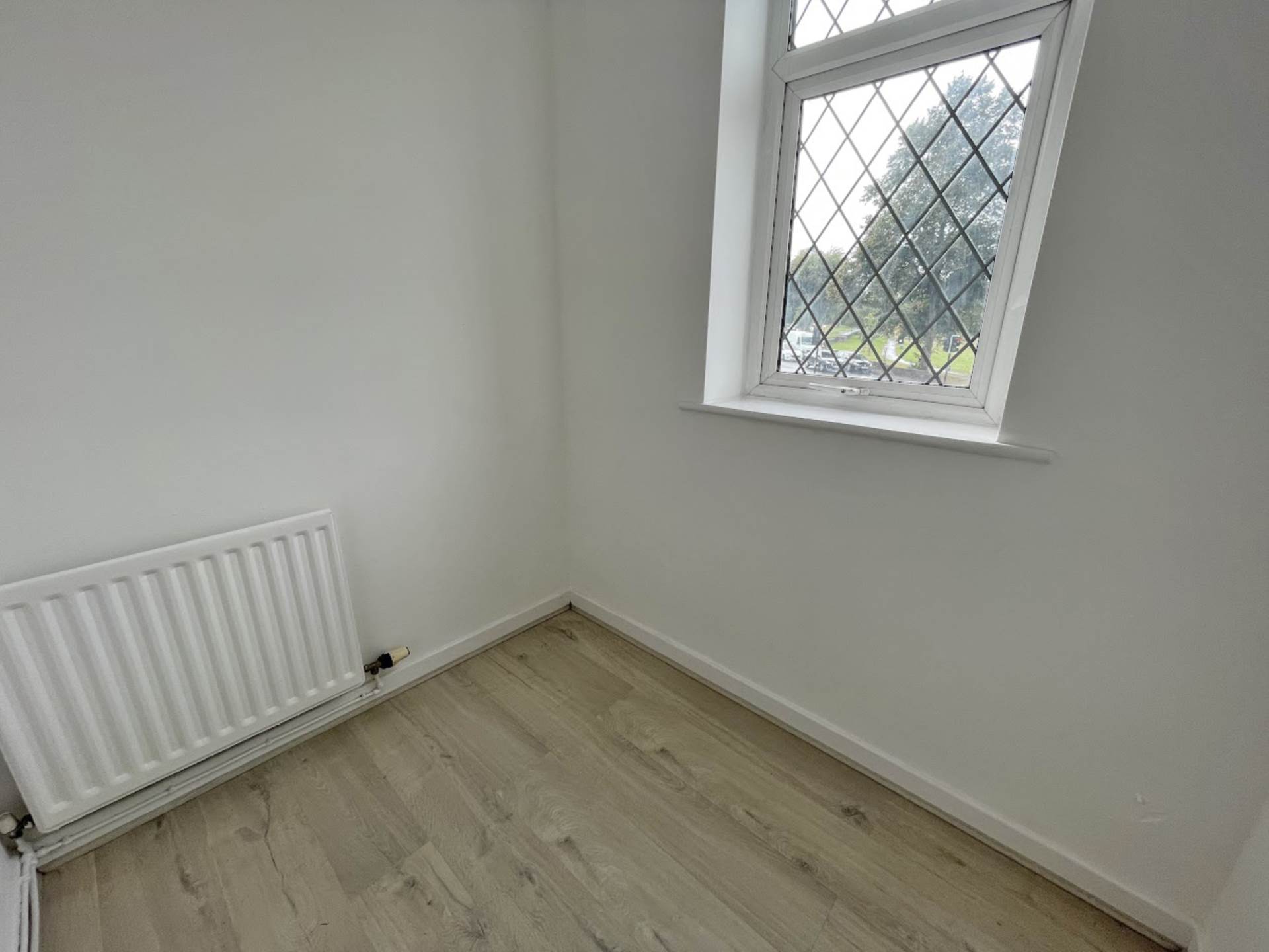 Oldham Road, Royton, Image 10