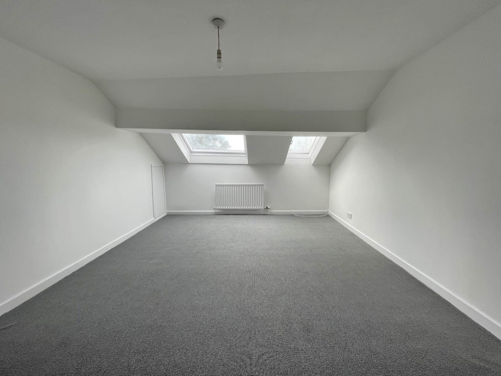 Oldham Road, Royton, Image 9
