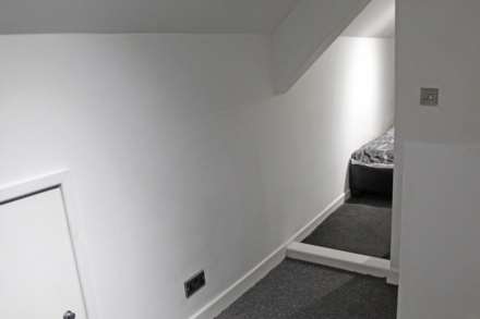 Lewisham Close, Royton, Image 14