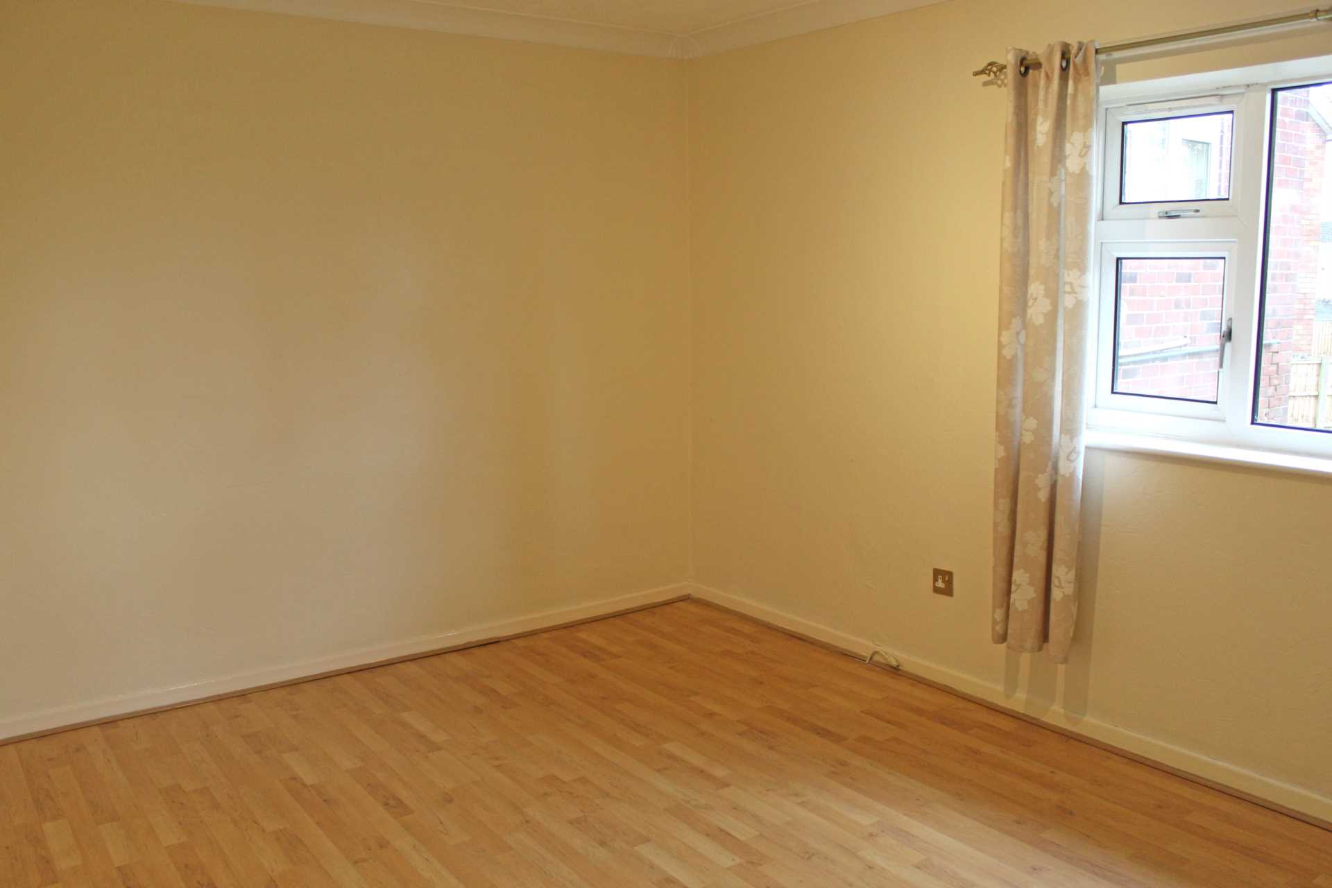 Birchinlee Avenue, Royton, Image 10