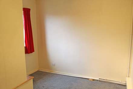 Birchinlee Avenue, Royton, Image 13